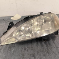 119381265-e071ad0d-6a5c-4fcf-bcef-4bc5120da591-Piece-Optique-avant-principal-gauche-feuxphare-260607124R-RENAULT-MEGANE-1-PHASE-2-COUPE-606005bce0869c7105d8d19c8c57cf2d9f451a33e5a5bb639e4872c79cf671b6_m.jpg