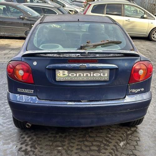 Vehicule-RENAULT-MEGANE%25201%2520PHASE%25202%2520COUPE-2001-817d123b40cf3fceea91aa04aeb9ce331f36a618d678c0e707c8ee3cdc53f2f8_m.jpg