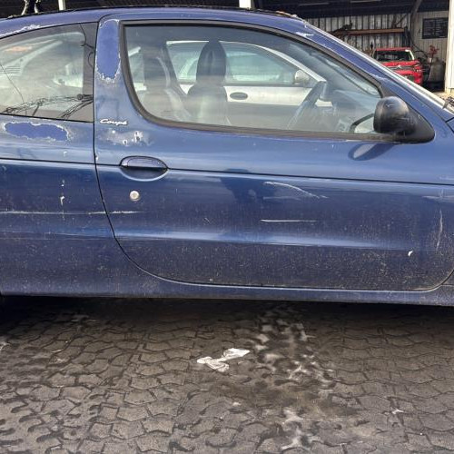 Vehicule-RENAULT-MEGANE%25201%2520PHASE%25202%2520COUPE-2001-13b9b5518f0f53cfeebfdbdd05e58dcd505358d2fb702125423a8c1857d3ad22_m.jpg
