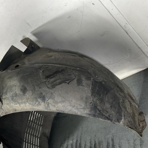 119382244-2c7a7452-3408-4b27-a065-7551718bf1e2-Piece-Pare-boue-avant-gauche-7700434564-RENAULT-MEGANE-1-PHASE-2-COUPE-fdafb1acba4f2a376a325c77f62433435133b7d532bba5f5500221c0dad92885_m.jpg