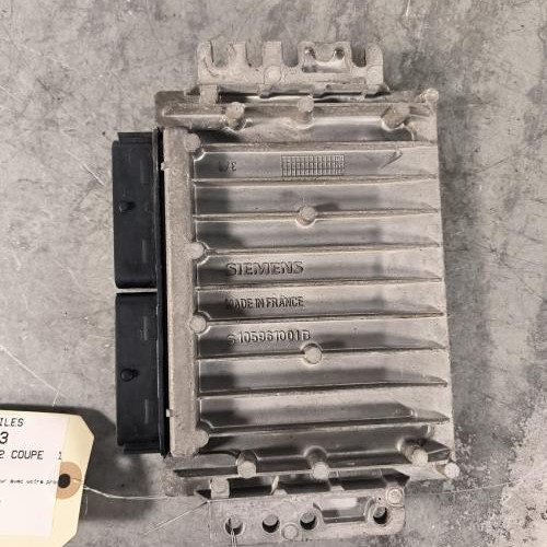 119382343-117849e6-3996-42cb-9ca5-6260bfd940f2-Piece-Calculateur-moteur-8200059086-RENAULT-MEGANE-1-PHASE-2-COUPE-932bd85097733569eb646706daed1c6274a3859a1cd649fab63a89706b2f418a_m.jpg