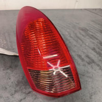 119456646-cf358a84-03e5-4d82-a472-566422e09415-Piece-Feu-arriere-principal-droit-feux-46556347-ALFA-ROMEO-147-PHASE-2-a3d2b208b3b8a063ba3259e45cd7ed843537a6cf1dce3c9f71bf916561c1ab47_m.jpg