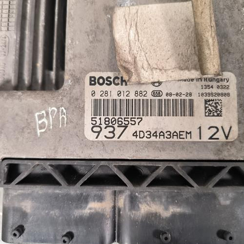 119457011-f1a87c52-1e54-4849-a5e2-5c6af296be78-Piece-Calculateur-moteur-51806557-ALFA-ROMEO-147-PHASE-2-dd1fe3145493c6b27d2e3976fc36a98040d0973e4229cdab81d3091d30809b27_m.jpg