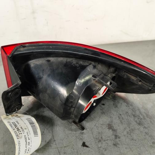 119470833-9a63a372-76f3-4a24-bc37-63a5e7a0fc0d-Piece-Feu-arriere-principal-gauche-feux-5N0945111D-VOLKSWAGEN-TIGUAN-1-PHASE-1-6658db8a64e5f434cfd010df992c1d9098145e1e54bb259910041dba6fdd5973_m.jpg