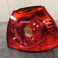 119474579-508afa60-e62b-4d1d-9e12-79972cf238a9-Piece-Feu-arriere-principal-droit-feux-1K6945096T-VOLKSWAGEN-GOLF-5-7e4c829765500a1de969194333c9f875ec4ed2a1e27b87f95d7324024df7a775_m.jpg