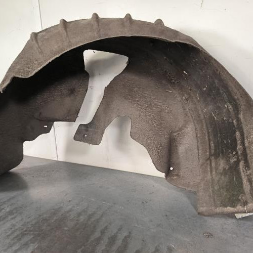 Pare boue arriere droit