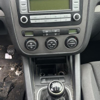 Vehicule-VOLKSWAGEN-GOLF%25205-2007-2d3e2602208edc7c26a2b0868336e1b9b9730e1b64095ed8e8d35571ec3ac61e_m.jpg