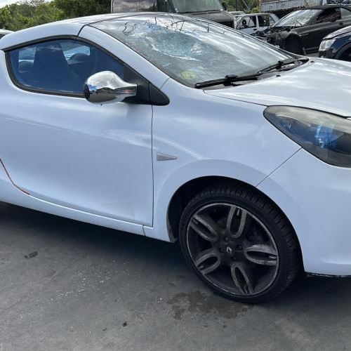 Vehicule-RENAULT-WIND%2520CABRIOLET-2010-d0c2165cbeaefeba4b712c17c41b2c0cc9afa624eff3acdfaec7252e41ce585a_m.jpg