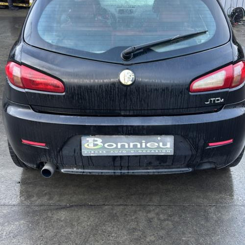 Vehicule-ALFA%2520ROMEO-147%2520PHASE%25202-2007-349b56761284ea36f62faa478a92ad2dcbc2883fdca95cdca7f10003cc869dbe_m.jpg