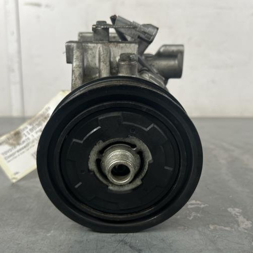 119536112-cfdff764-2143-41b7-8e32-a4e8213a73d3-Piece-Compresseur-clim-883101A680-TOYOTA-AURIS-1-PHASE-1-da7bfa3f3e58672f2bcf1ce89df976a312c48d3b47a093981e741f4bb17235c6_m.jpg