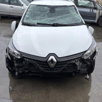 Vehicule-RENAULT-CLIO%25205%2520PHASE%25201-2020-d8896926900a15ff8eb412546c2b52695bfe53e50b9510a035cd2d3879f766e1_m.jpg