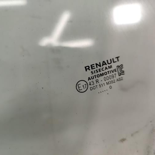 119592089-ca1d6196-9c72-4949-8320-d66140457e11-Piece-Vitre-avant-gauche-803011870R-RENAULT-CLIO-5-PHASE-1-e9051b7eeecdc3d785ec4cce8a3cc484dd71fe2c8c49bd72b406602665329509_m.jpg