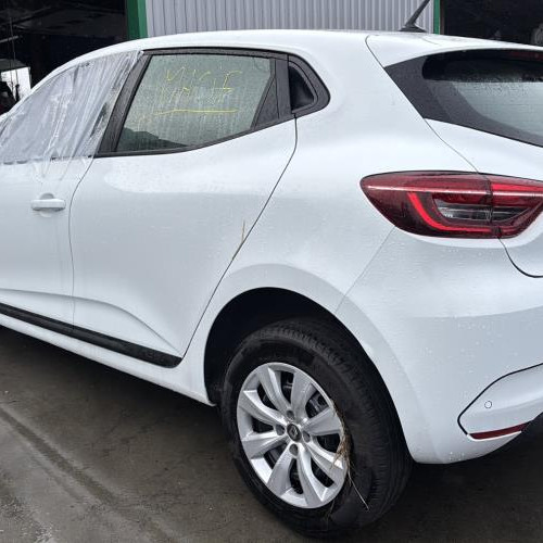 Vehicule-RENAULT-CLIO%25205%2520PHASE%25201-2020-1d9b4750ecc3273350a369f5848e6e7bcf55abd4652fca3e8a1f687f9cfff889_m.jpg