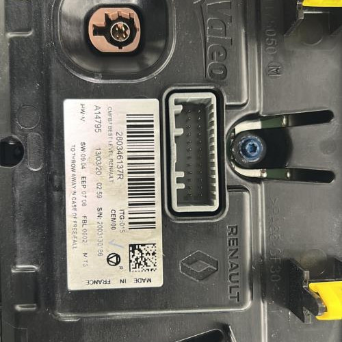 119592887-2e9b6e5a-0577-45a9-8e7a-38919dc7979a-Piece-Ecran-GPS-280346137R-RENAULT-CLIO-5-PHASE-1-dc87a03a095b7616f37b1a11659c139e34f667adca4686055bfacce88287be74_m.jpg