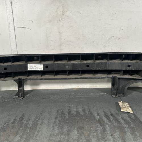 119592908-3118145b-aa4f-4643-a364-8973e4ece200-Piece-Renfort-pare-choc-arriere-traverse-756105416R-RENAULT-CLIO-5-PHASE-1-37c4d7f44e61732479ad51f46e711cb97529013038e514ab8a2cd08a5ce65659_m.jpg