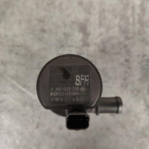 119670789-71fca4aa-3636-43a8-a423-71a7152b00fc-Piece-Pompe-de-circulation-deau-chauffage-auxiliaire-0392023219-RENAULT-MEGANE-4-PHASE-1-e215e4581298bab92cc9c1cd4078550bbfb7a9a6e5e5d6a87c1820f07e02e472_m.jpg
