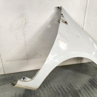 119725044-3e0b2707-a6a0-437c-9861-ac70eff2e98e-Piece-Aile-avant-droit-631003362R-RENAULT-CLIO-3-PHASE-2-5f765abc747380f30526d16a841905babdafb28c9d1900c28314ea847117e92e_m.jpg