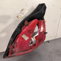 119725077-aa7908a1-8b99-4fff-b53e-fd3a5cc56be2-Piece-Feu-arriere-principal-gauche-feux-8200886944-RENAULT-CLIO-3-PHASE-2-40fdbed8fc412c437808528bfd8b72044f43528a07e890540c54afd9e49fe0af_m.jpg