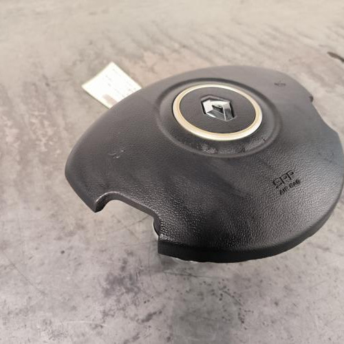 119725872-ff8db85d-98ec-455c-87ad-1ae09960d13e-Piece-Air-bag-conducteur-8200677496-RENAULT-CLIO-3-PHASE-2-8ac52a3a0797230d953279a601f9fcacb97447b1b13f3062339dedc699415e18_m.jpg