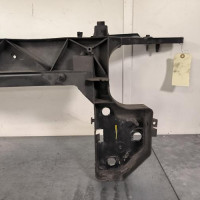 119725877-811106f8-3cee-4eb6-80f4-d9868bd4aab7-Piece-Armature-avant-Masque-avant-8200290143-RENAULT-CLIO-3-PHASE-2-1413129a1071cb593b5b54b0be036c4c9bbdb213c844713e11e814eff5e6d693_m.jpg