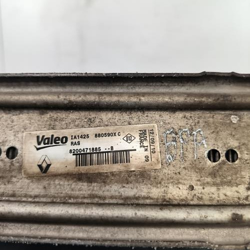 119730627-ca28f0db-8006-4b15-94ad-4d84715dc439-Piece-Echangeur-air-Intercooler-8200471888-RENAULT-CLIO-3-PHASE-2-cb278b25f763cdd5d1566430ab193055e2ae52895d11358708ce37431faaa1dc_m.jpg