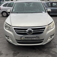 Vehicule-VOLKSWAGEN-TIGUAN%25201%2520PHASE%25201-2010-7d7bc4f714a9d7464af585ff9e8c61a5e7c897a6815452f7c2f2d78f03116ef7_m.jpg