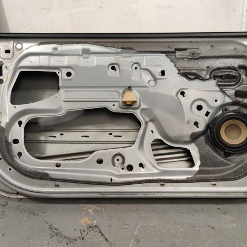 119818959-10e5c08a-e79d-46f2-9e2b-4cb4c44ed91b-Piece-Porte-avant-gauche-801010419R-RENAULT-TWINGO-2-PHASE-1-72531ba3be1363dc16c065cd11b6ff85ea901b539f9f310855ad2eb38d45cea1_m.jpg