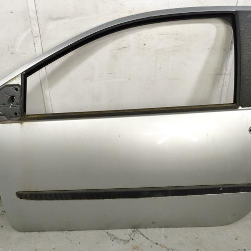 119818959-36ad6022-b8c7-4426-8892-7a6097d111b4-Piece-Porte-avant-gauche-801010419R-RENAULT-TWINGO-2-PHASE-1-97ff79826afbd8fe3c76519e93660e3eb9b60f2310dd2d5a341b033cf53c4afa_m.jpg