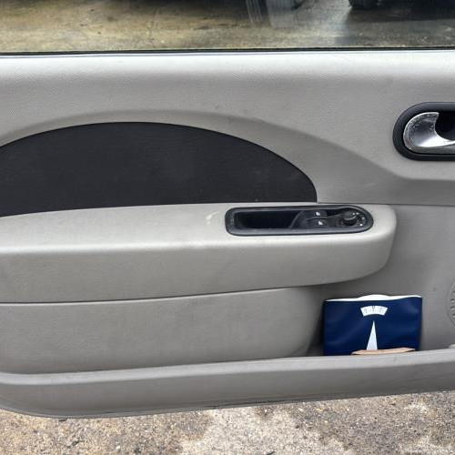 Leve vitre electrique avant gauche