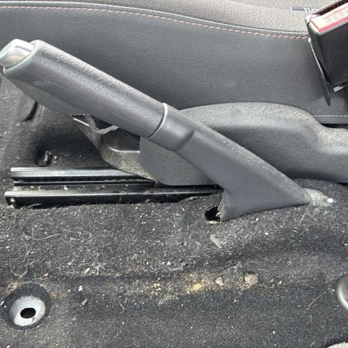 Levier frein à main