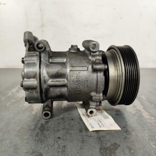 119820701-e25cd309-d133-4e89-b3f4-5f36bd61fc43-Piece-Compresseur-clim-8200819568-RENAULT-TWINGO-2-PHASE-1-f647ca49b5ce159bfbde067d2dde855c0556df4d4260e6a15dcb686eec98f937_m.jpg