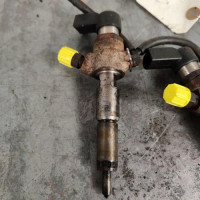 119946667-c697d83a-c650-4f21-aaad-68530c92b9e3-Piece-Injecteurs-9655304880-CITROEN-C3-PLURIEL-PHASE-2-CABRIOLET-99ea13e8076a25d7a31123c28790a9cfd07e1bec4b4f8beb79c49040ce072579_m.jpg