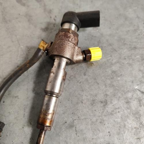 119946667-726dae4d-0ac2-49a8-a1c9-3dceb9cf8931-Piece-Injecteurs-9655304880-CITROEN-C3-PLURIEL-PHASE-2-CABRIOLET-791c5a6f4b73f4622c996e1732768acf56189ac58ca7d1d5147a7aa4e3ed8d3a_m.jpg