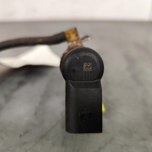 119946667-94edd030-a6e4-495e-9ff5-ecc1de55c370-Piece-Injecteurs-9655304880-CITROEN-C3-PLURIEL-PHASE-2-CABRIOLET-20e813cfe7fe1750023cf4befbf408c25d636759b17501ded200a9f1174c0047_m.jpg