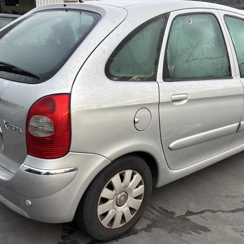 Vehicule-CITROEN-XSARA%2520PICASSO%2520PHASE%25202-2007-cfea0e90a7474ba1ec46eea5fd0442ab943e5260a5bd650a66a3db71322f5308_m.jpg
