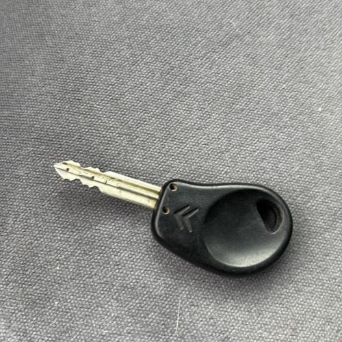 Vehicule-CITROEN-XSARA%2520PICASSO%2520PHASE%25202-2007-021758351512faabfd244c86d71e8a0342a6c635a5a7ef5038d60707a0e6fbe4_m.jpg