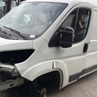 Vehicule-PEUGEOT-BOXER%25203%2520PHASE%25202-2016-83a3a5b1af355261cb48669dadc0a2f4c2926053cc803873febe9af3a86b4be3_m.jpg