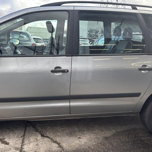 Vehicule-FORD-GALAXY%25201%2520PHASE%25202-2004-0b44b0c0712d57e48e24ff8a51f6b04b4168e4af3855035f82019c57b8a4e35d_m.jpg