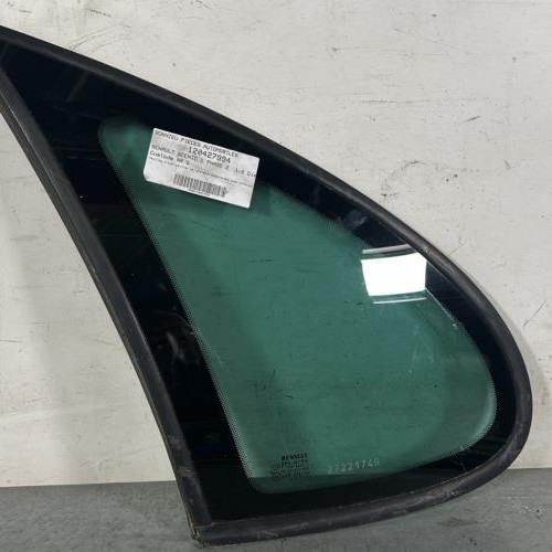 Custode arriere gauche