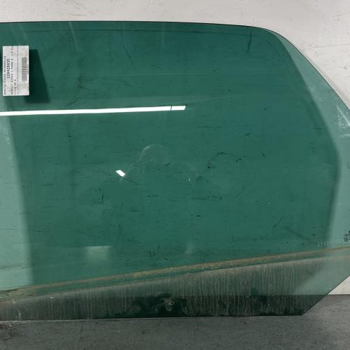 Vitre arriere gauche