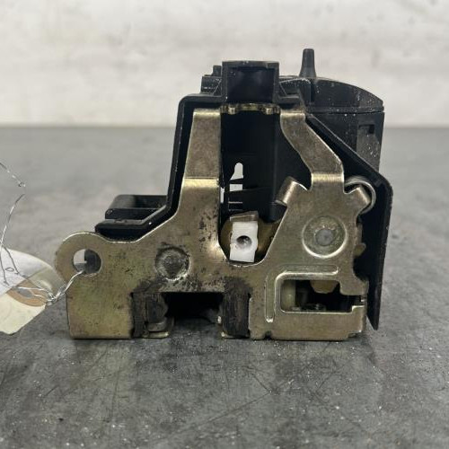 Fermeture centralisee avant droit