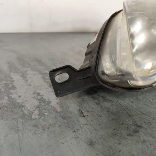 120530726-6927be30-9769-45d5-8b19-57b63c4ac64b-Piece-Optique-avant-principal-gauche-feuxphare-620890-PEUGEOT-407-PHASE-2-BREAK-ba70e425ad97c9cf61e5901fe24efcb257018050af42b8381c34fa8fa5f9caf3_m.jpg