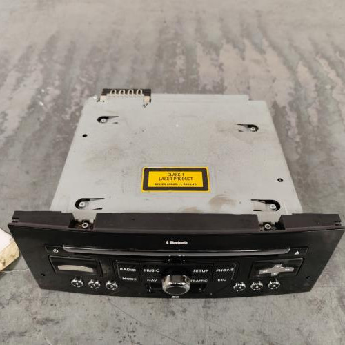 120531420-40bf8237-5f8e-410b-b368-ce37062a3f27-Piece-Autoradio-dorigine-PEUGEOT-407-PHASE-2-BREAK-bb6a59c423b5c6473907eaf596e60ca2db6dd207f1f9c327dc9574b71ee9f2f1_m.jpg