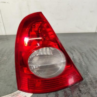 120759524-959ae9bf-6070-4ed1-88d6-30d84fce630c-Piece-Feu-arriere-principal-gauche-feux-8200917488-RENAULT-CLIO-2-PHASE-2-3e123acfebb8f1a8211aaf82530ebc8a335e1f793dbb4c4fea86294d808712e1_m.jpg