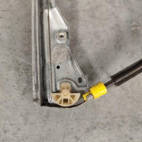120760335-117e3dac-93fc-4bec-9cce-4382169ef822-Piece-Leve-vitre-electrique-avant-droit-7701207254-RENAULT-CLIO-2-PHASE-2-a55a9cee41f86b6b4a6f9408fc4eb1939c58c61df61a837af15c9e53810190d1_m.jpg