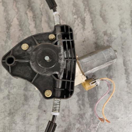 120760335-d6e8564d-5fc2-4ef3-9ddf-ee27c2bf67ef-Piece-Leve-vitre-electrique-avant-droit-7701207254-RENAULT-CLIO-2-PHASE-2-2ff0336e916edba3e55e9e2a45b93f02d5acff6291d348eb0cf30da8035973d3_m.jpg