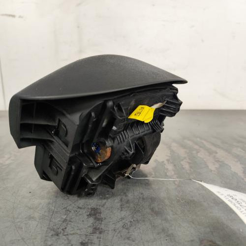 120767508-c8f8e6e4-e0d3-4802-ace0-332dc26dea48-Piece-Air-bag-conducteur-8200414936-RENAULT-MEGANE-2-PHASE-2-345c2fadd03e4f5cd08fbed3af3b8ee0887c6ab5e793b1666ff488f8c78d4adb_m.jpg
