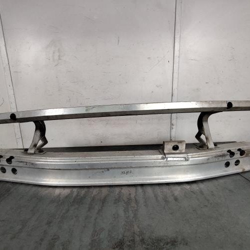 Renfort pare choc avant (traverse)