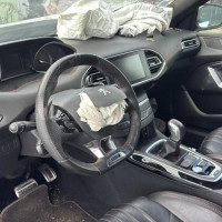 Vehicule-PEUGEOT-308%25202%2520PHASE%25201-2015-a7a59a93f971a1e0743d785109284fa31b0528896f1419af9bc4168b8e61d5e6_m.jpg