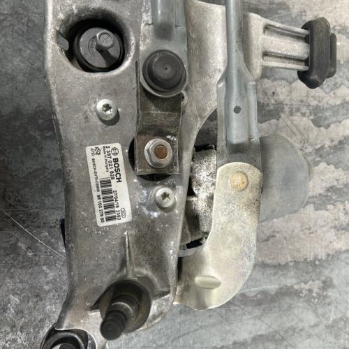 120831078-807844f0-c6bc-4378-a0e3-c6ae75211ae6-Piece-Moteur-essuie-glace-avant-9810327980-PEUGEOT-308-2-PHASE-1-d2c7b6011f180e086cbf45039200ca6d327f35e682d29fa231e8ee29ed66cf53_m.jpg
